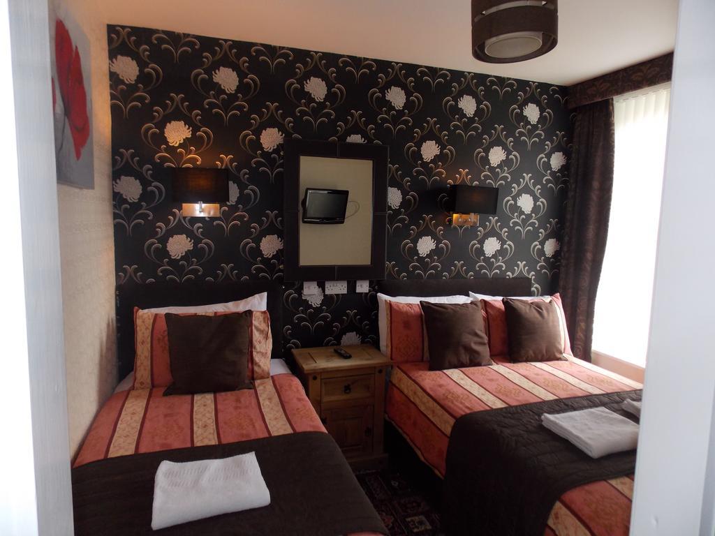 The Trafford Hotel Μπλάκπουλ Δωμάτιο φωτογραφία