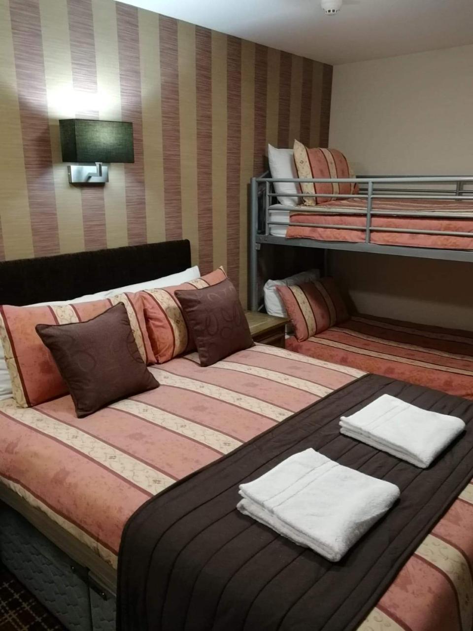 The Trafford Hotel Μπλάκπουλ Εξωτερικό φωτογραφία